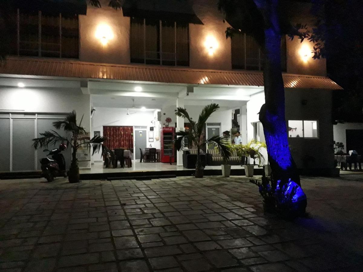 Bevary City Hotel Holambra Exterior foto